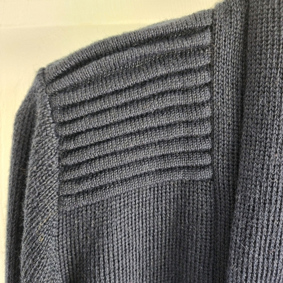 100% Alpaca Open front Handmade cardigan Made in Peru sz small Navy - Picture 3 of 8